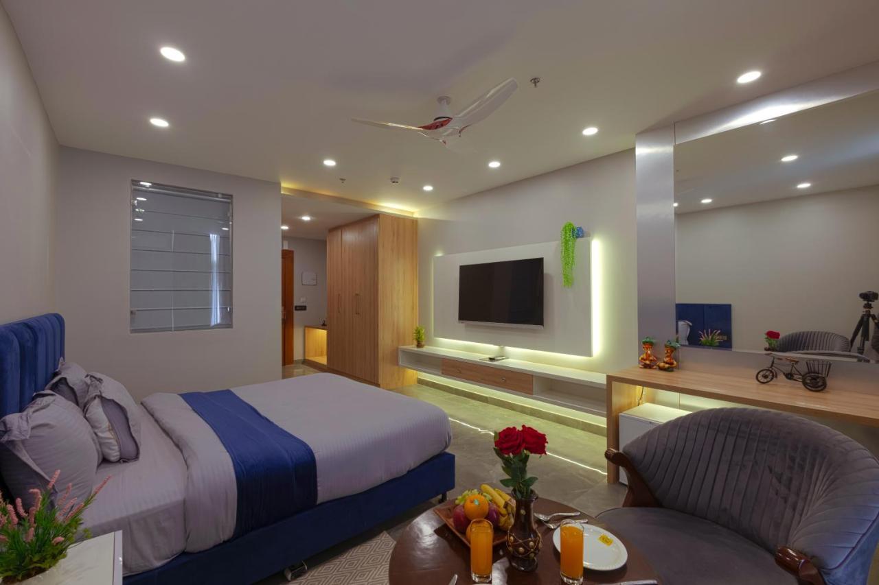 Hotel Bay Laurel Retreat ฟารีดาบัด ภายนอก รูปภาพ