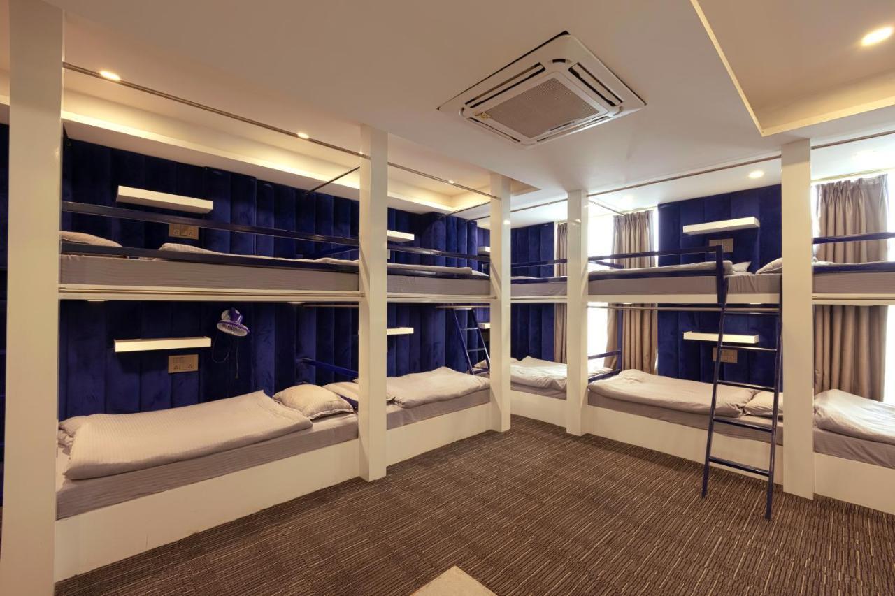 Hotel Bay Laurel Retreat ฟารีดาบัด ภายนอก รูปภาพ